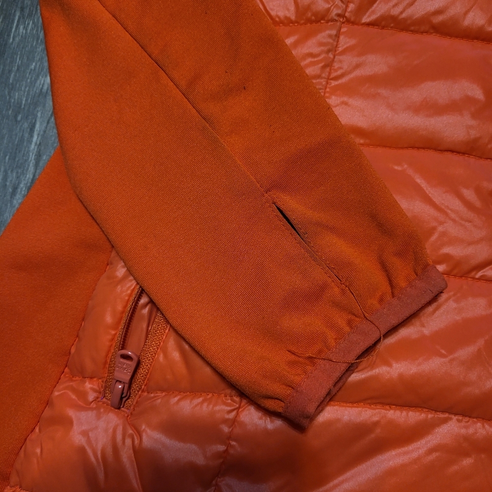 Calvin Klein Performance Duck Down Waterfowl Feat… - image 6